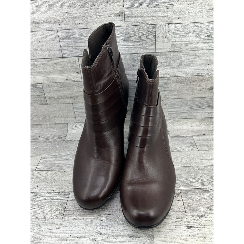 Clarks Bendables Brown Leather Ankle Boots Pleated Zip Block Heel Women Sz 11M